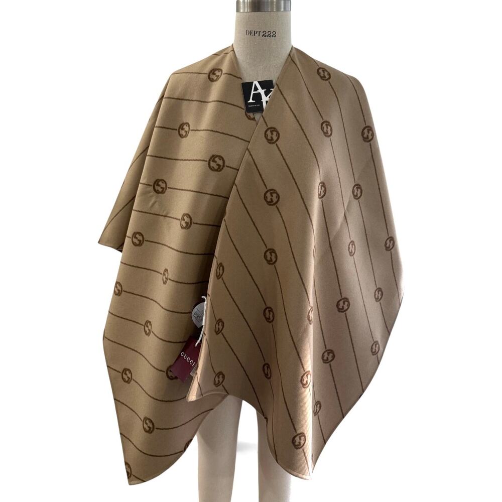 Gucci Interlocking G Striped Wool Poncho Cape Shawl Wrap – Brown Logo